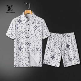 Picture of LV Shirt Pant Suits _SKULVM-3XL25cr22823106